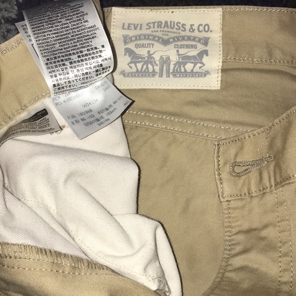 Levi’s pants - Picture 1 of 6